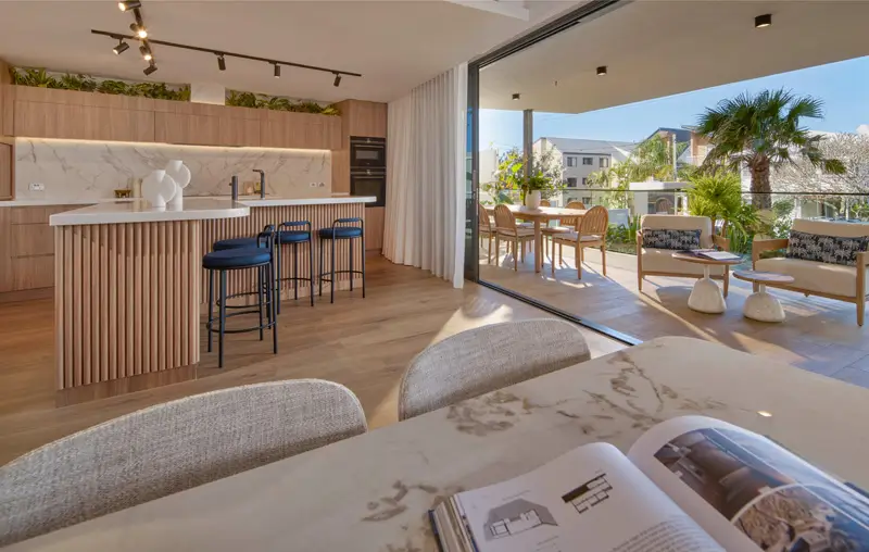 Balcony/Kitchen/Dining