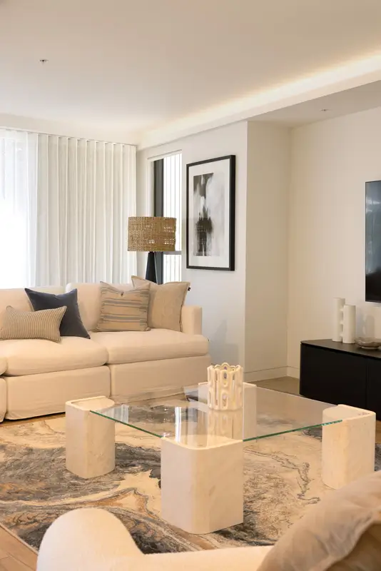 Living - Level 2